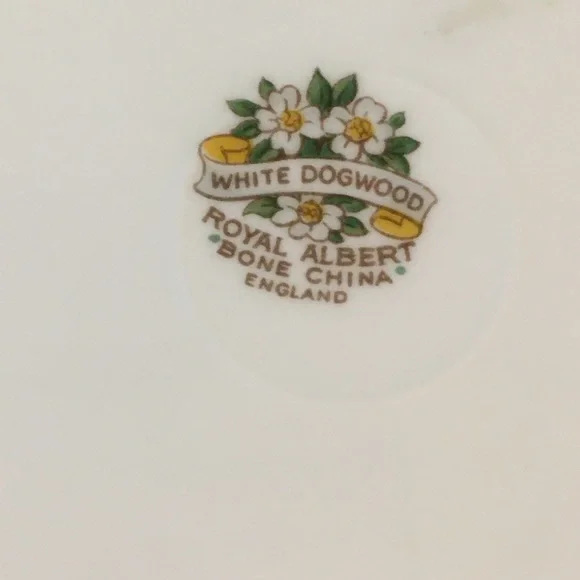 Royal Albert Bone China White Dogwood England 6 3/8" Flawless - Picture 3 of 5